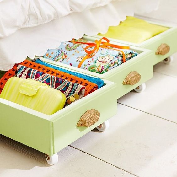 Новая мебель из старых ящиков комода дача