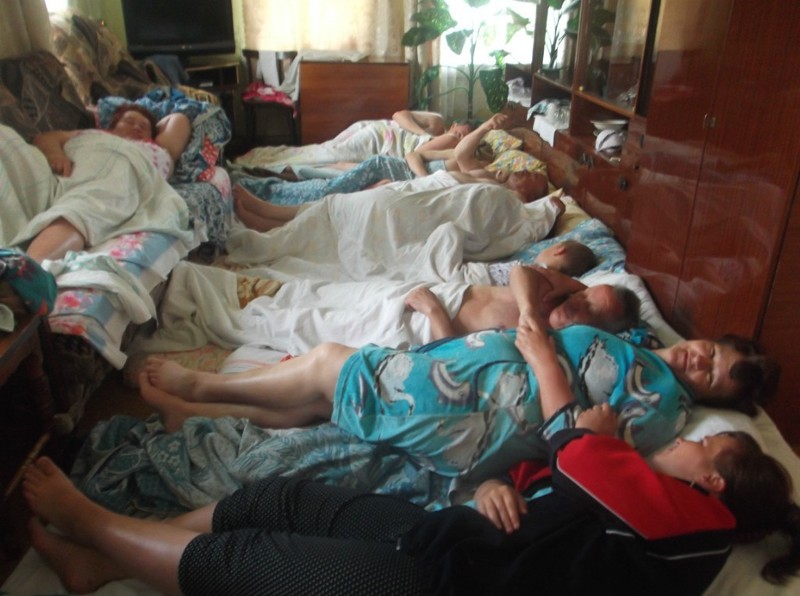 4. Разместить нужно всех! когда же вы уедете, приехали погостить, родственники