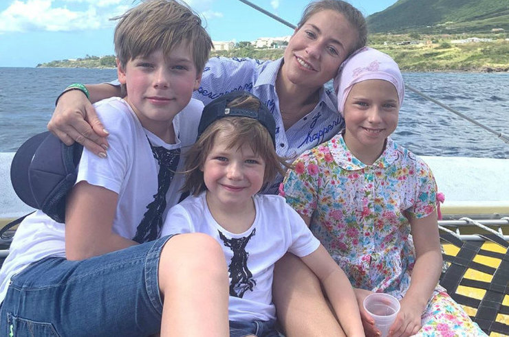 Юлия Барановская отправилась в круиз вместе с детьми
