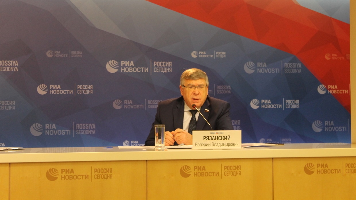 Важность индексации пенсий для ряда россиян оценил сенатор Рязанский