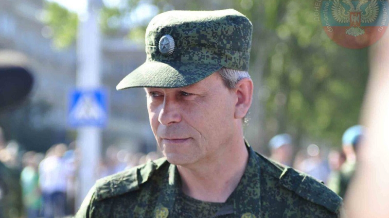 Две роты националистов во главе с Ярошем переброшены в Донбасс — Басурин