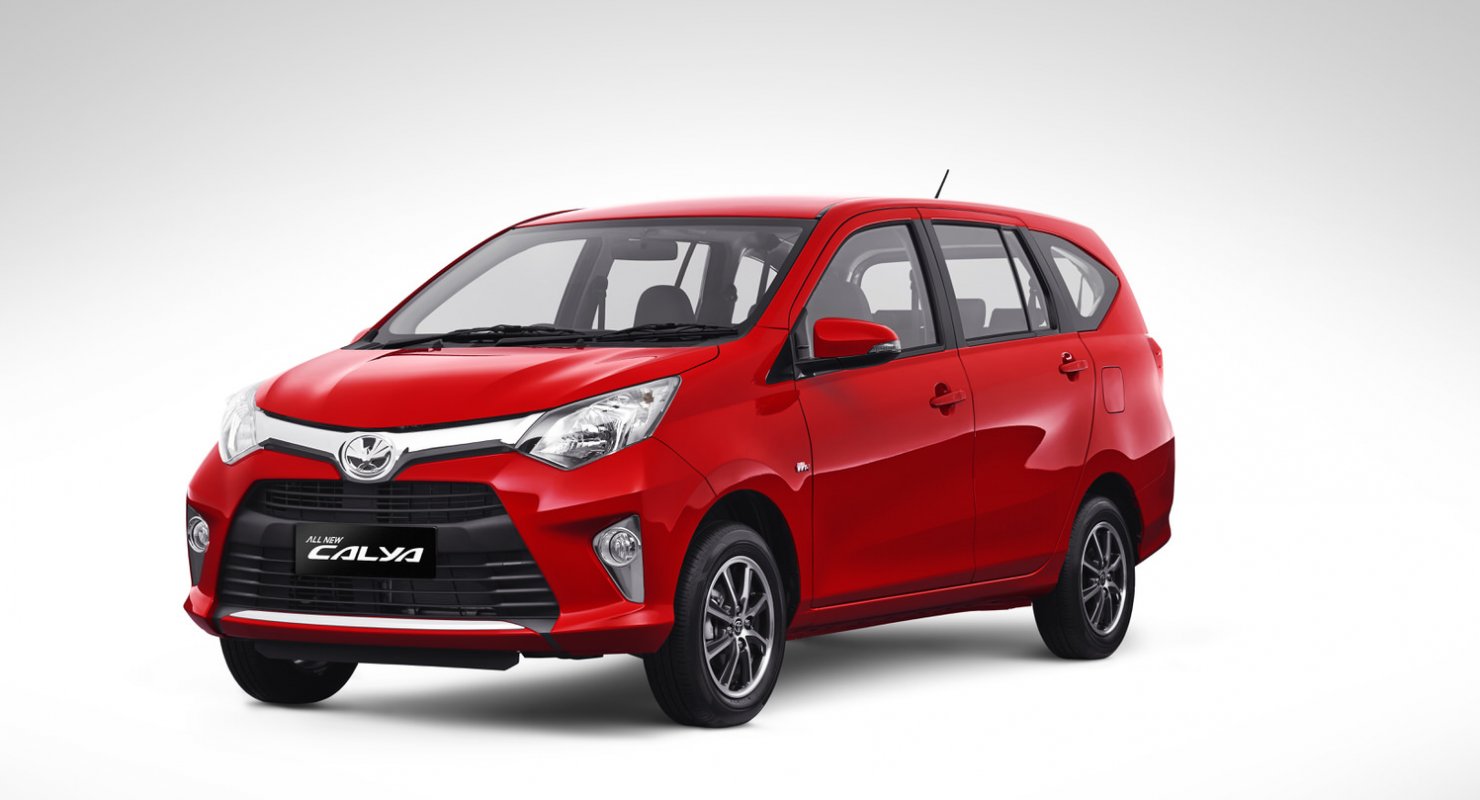 Идеальный для семьи: Дешевый вариант японского компактвэна Toyota Calya