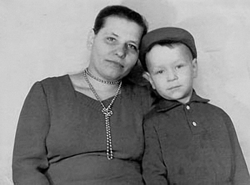 Валерий Кипелов с мамой известные, люди, фото