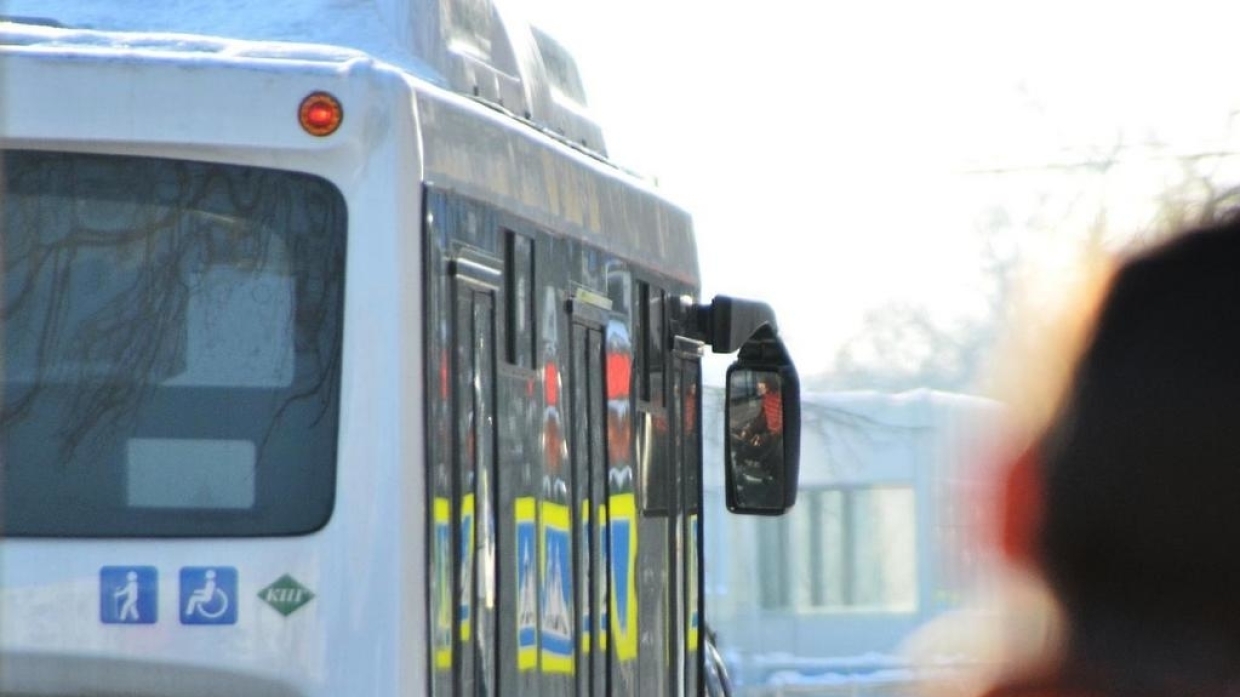 Севастопольцы волной негодования добились доработки маршрутов городского транспорта Севастопольцы волной негодования добились доработки маршрутов городского транспорта Общество