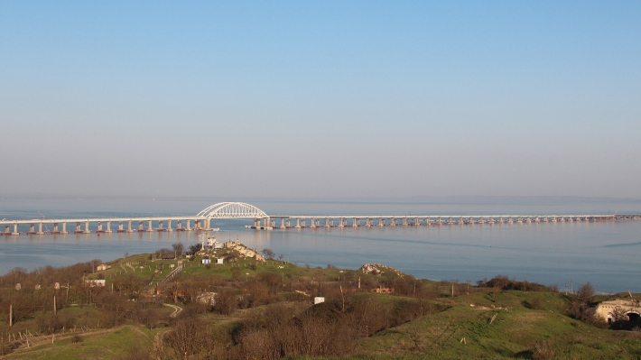 В Совфеде назвали водопровод по Крымскому мосту вариантом снятия водной блокады   