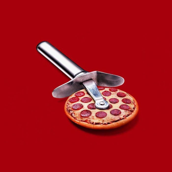 Нож для резки пиццы. Автор: Randy Lewis.