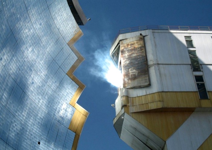 Процесс отдачи солнечной энергии выглядит впечатляюще и эстетично. /Фото: livejournal.com