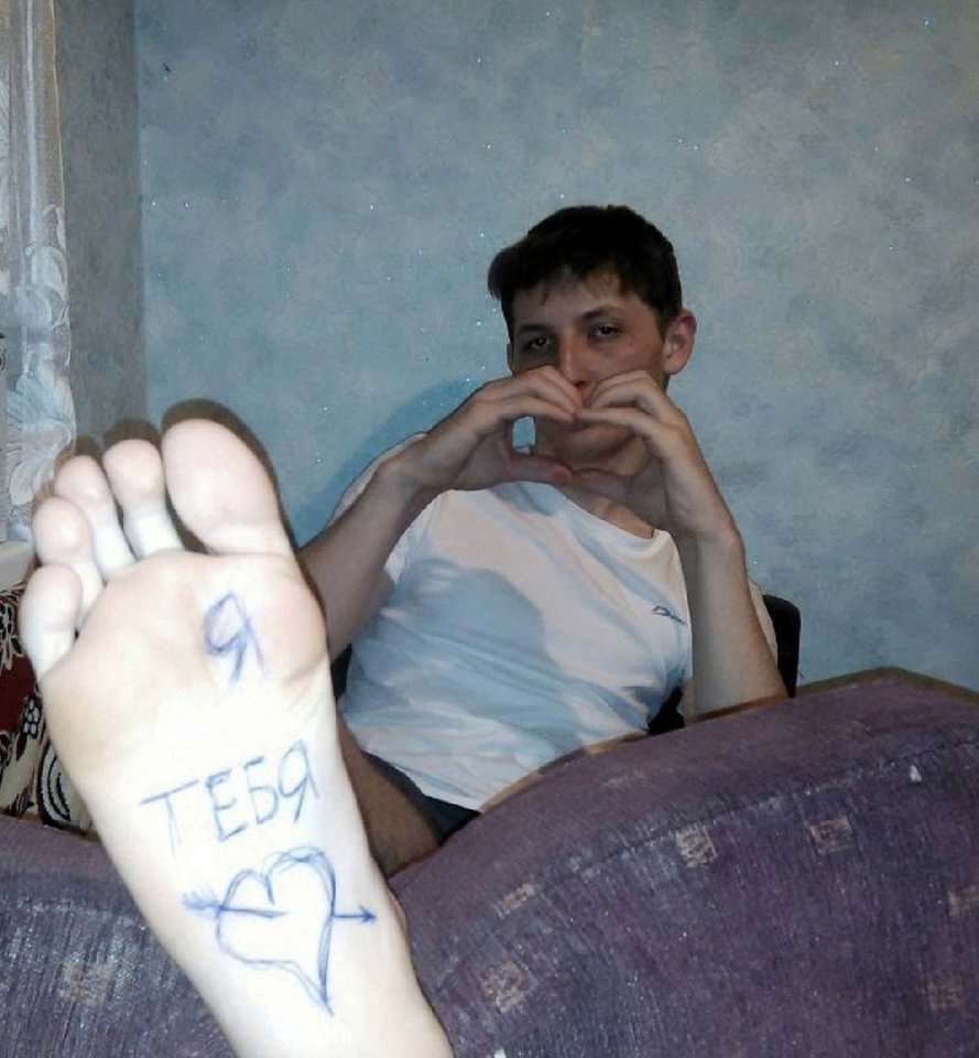 Что только не сделаешь ради любимой на 14 февраля красивые фотографии,подловили,прикольные картинки,угарные фотки,фото приколы,шикарные фотографии,юмор