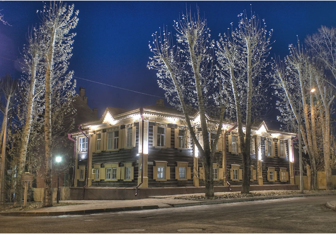 Томск ночной деревянные здания