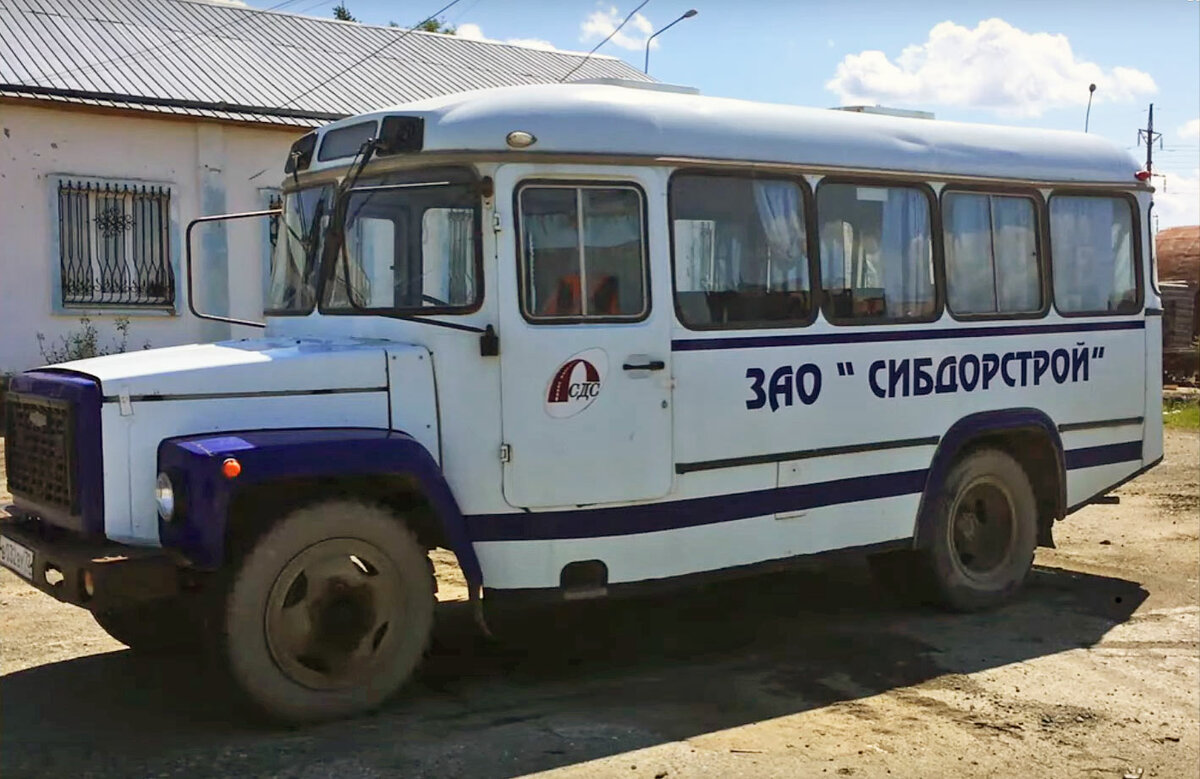 Старенький КаВЗ-3976 превратили в первый в России автобус-хотрод  автобус КаВЗ-3976,Марки и модели,ретро,тюнинг