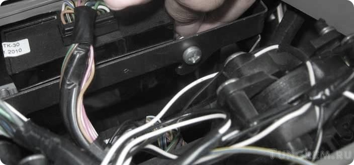 Где находится блок иммобилайзера и как его заменить Lada Kalina