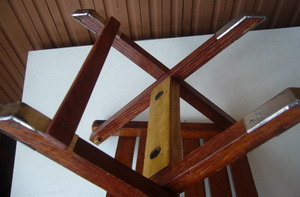 Самодельный складной стульчик для рыбака Самодельный складной стульчик для рыбака самоделкин