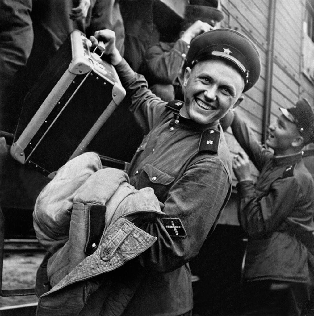 «На целину!» Возвращение домой. Всеволод Тарасевич, 1956 год, ГДР, г. Дрезден, МАММ/МДФ.