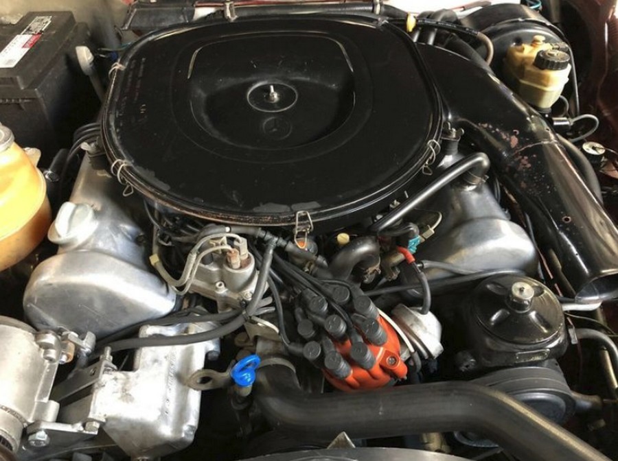 42 года в руках одной женщины! Mercedes 450 SLC AMG автомобиль,история