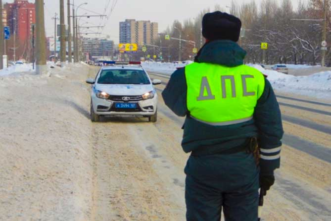 Можно ли привлечь сотрудника ГИБДД к ответственности, если на дороге он нарушил ПДД? ГИБДД, должны, ответу, инспекторов, правонарушение, будет, Однако, отправить, инспекторы, обычно, привлечения, никаких, более, привлекают, ездить, дорожные, привлечении, просьбой, Госавтоинспекции, вебсайт