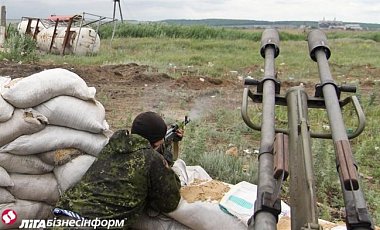 В Иловайске продолжается бой: один боец АТО погиб, шесть раненых