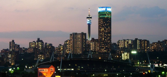 Йоханнесбург, столица ЮАР. /Фото: cs9.pikabu.ru
