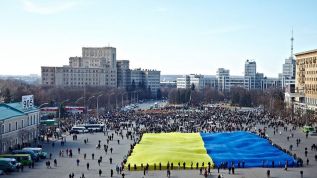 Украинский Харьков не сдаётся