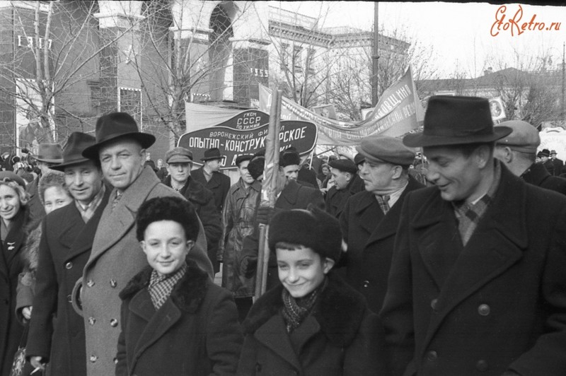 1955 год, Воронеж 7 ноября, СССР, демонстрация, застолье, парад, революция