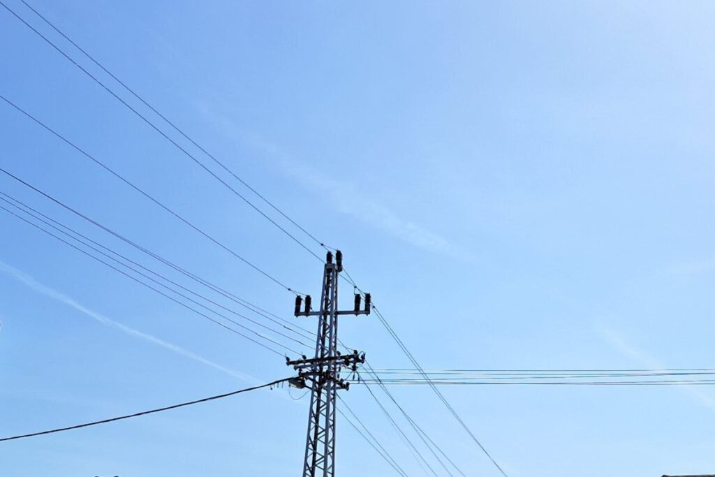 Французский город Канны и его пригороды остались без электроэнергии