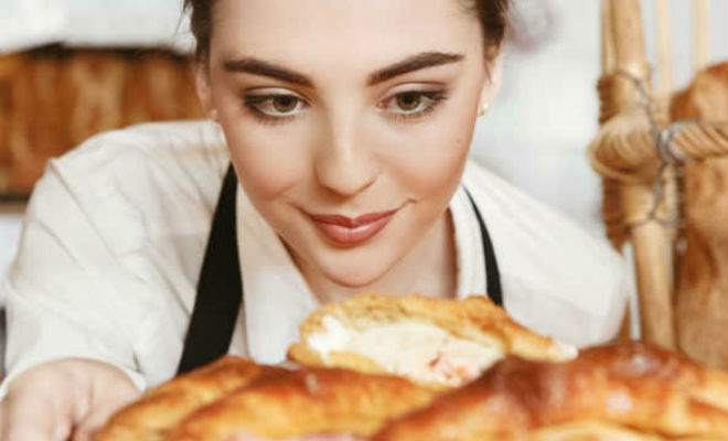 Отказываемся от сладкого: диетологи назвали верный способ Отказываемся от сладкого: диетологи назвали верный способ Культура