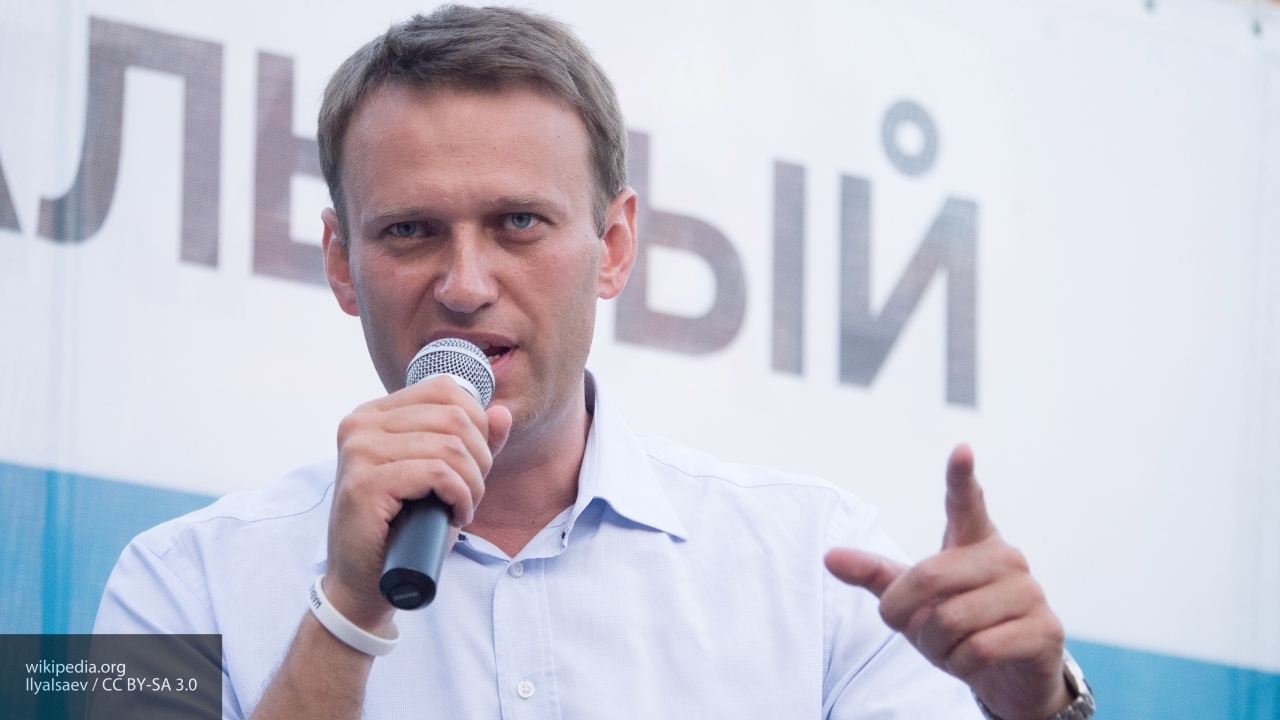 Закон о фейках не даст Навальному и Соболь остаться безнаказанными