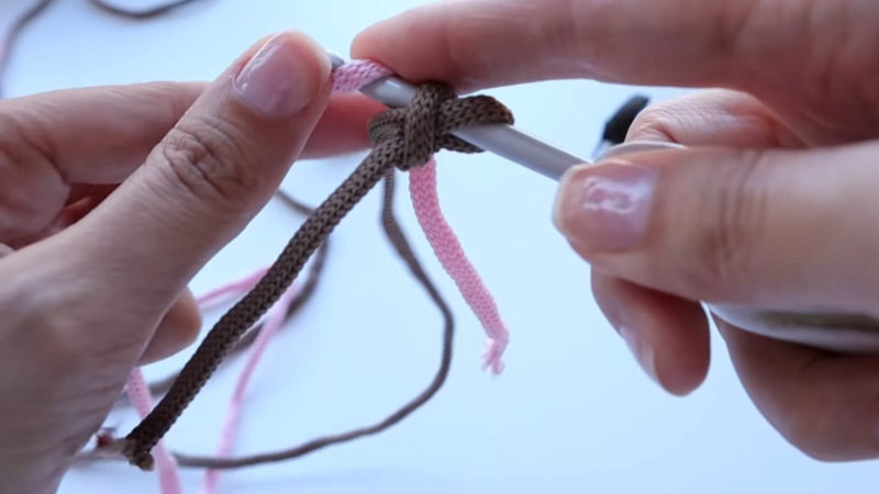 Простая в исполнении техника: коса с обеих сторон крючком переделки,рукоделие,своими руками,сделай сам