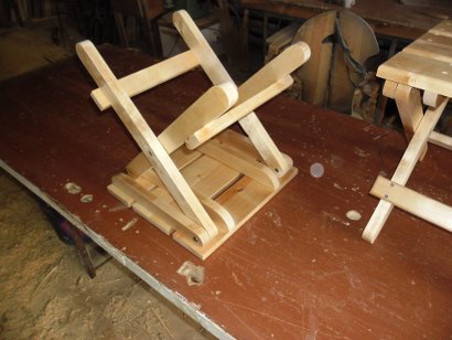 Самодельный складной стульчик для рыбака Самодельный складной стульчик для рыбака самоделкин