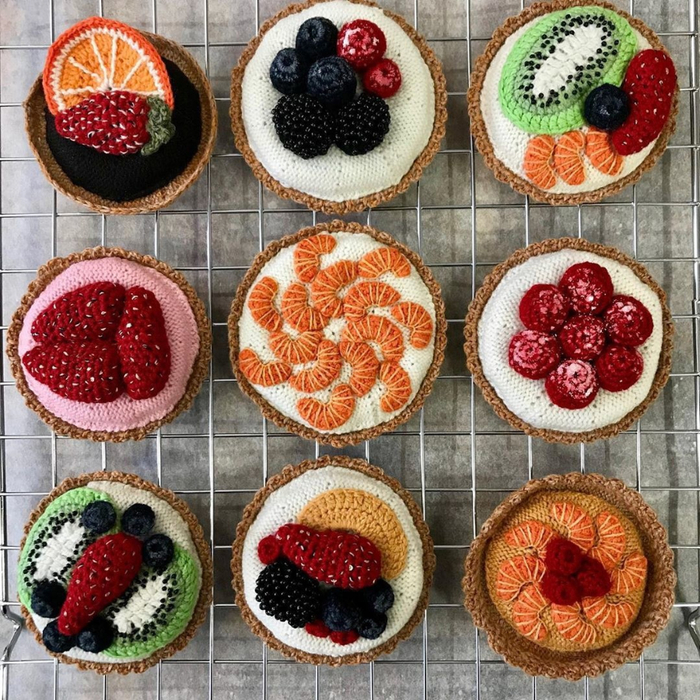 QvZB9v7woPI (700x700, 629Kb)