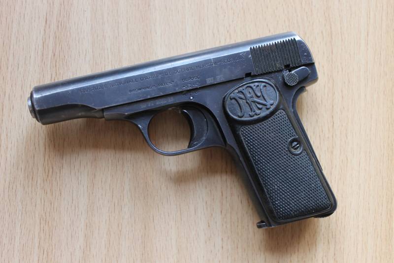 Пистолет, из которого убили эрцгерцога Франца Фердинанда Пистолет, из которого убили эрцгерцога Франца Фердинанда оружие