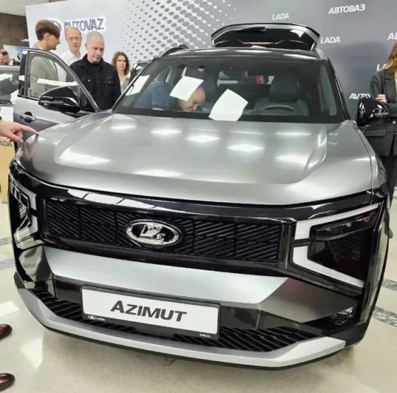 АвтоВАЗ показал кроссовер Lada Azimut
