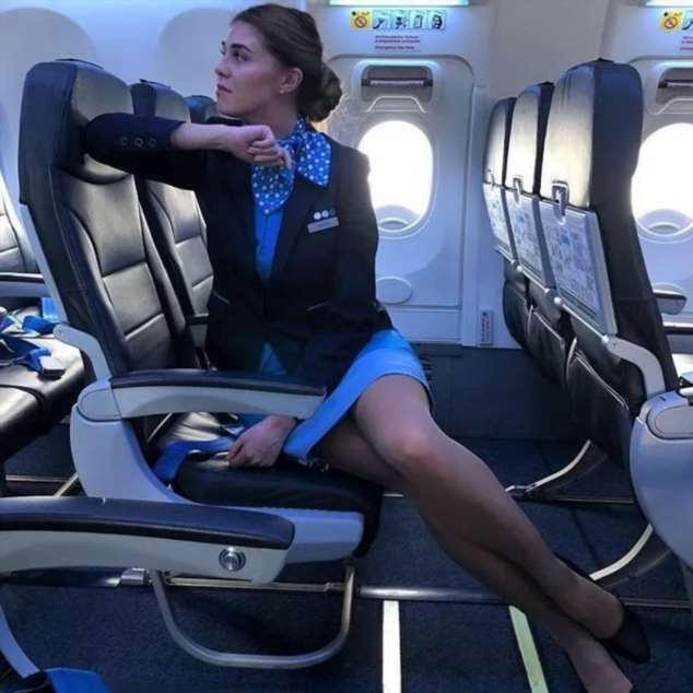 Ножки стюардесс. Подборка chert-poberi-styuardessy-chert-poberi-styuardessy-28170706042021-12 картинка chert-poberi-styuardessy-28170706042021-12