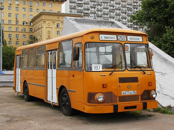 Легендарный ЛиАЗ-677