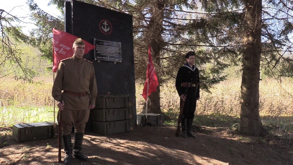 Ветераны флота, пехоты и ВДВ почтили память советских солдат в Ленобласти. ФАН-ТВ