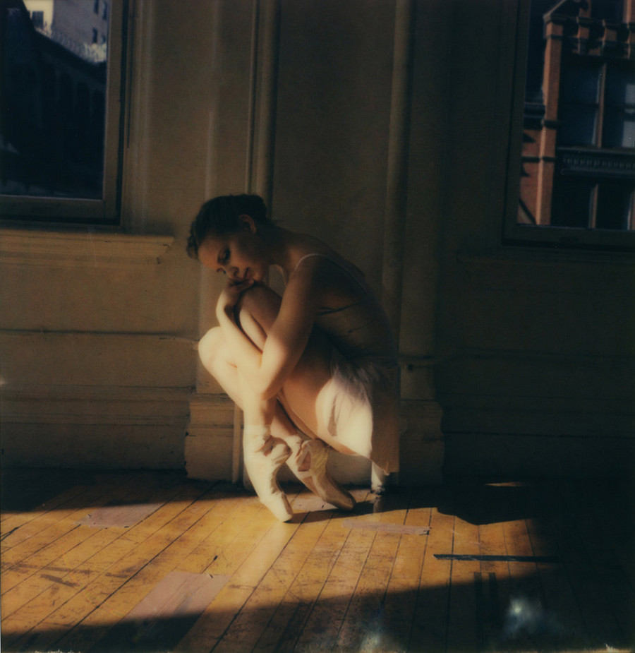 Фотография: Дерзкие, изящные, нежные: фотограф показала мир балерин №20 - BigPicture.ru