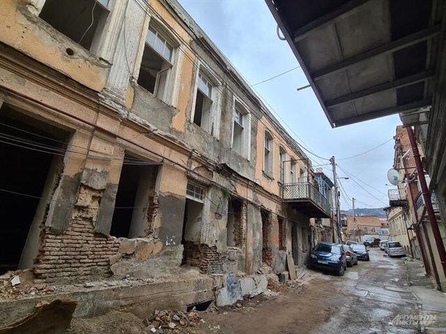 Грузия зовет Россию врагом, но имеет с нее миллиарды Грузия зовет Россию врагом, но имеет с нее миллиарды геополитика