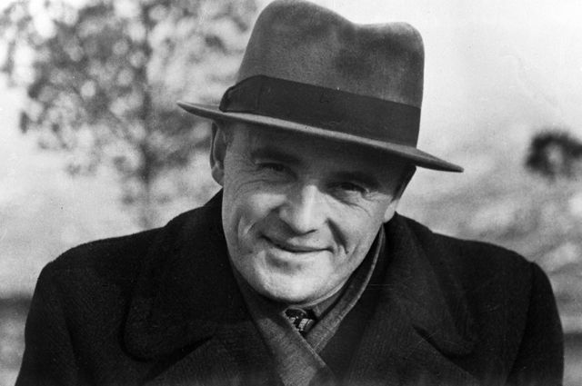 ТОП-10 двоечников, которые стали великими 