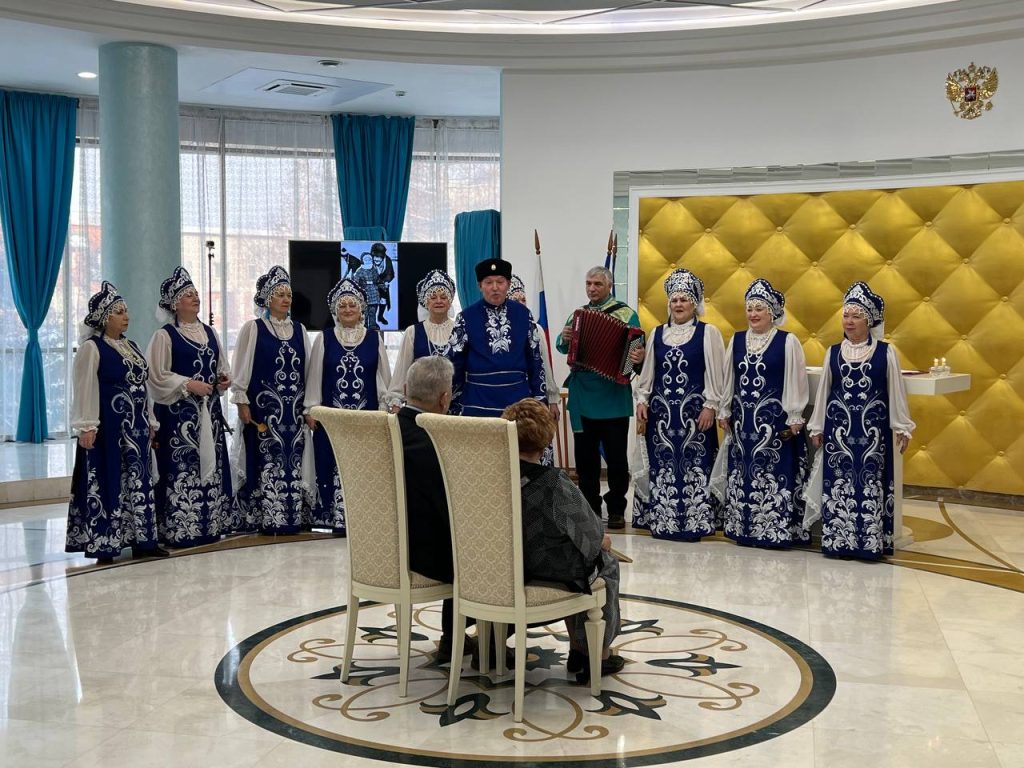 Пару медиков и золотых юбиляров семейной жизни чествовали в Иркутске 4 января