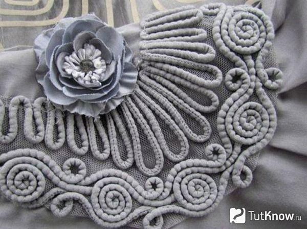 Сутажная вышивка - вид вышивания не только для одежды, но и для создания укпашений. МК в фото и видео