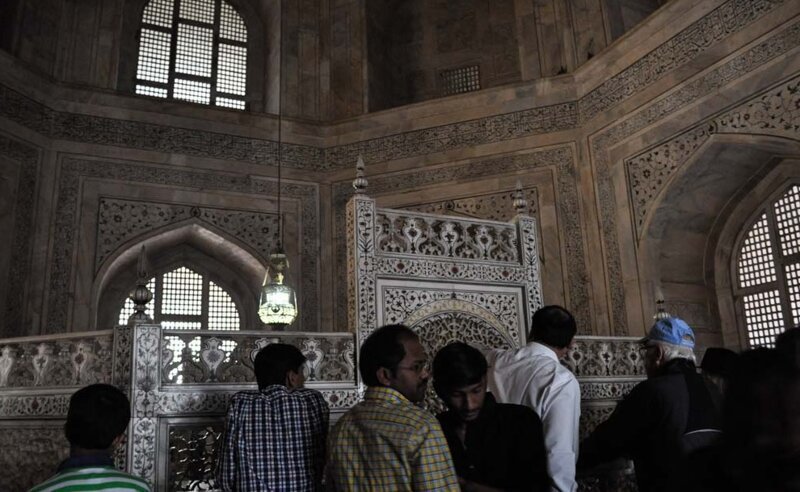 Запретные фото: кадры из знаменитых мест, где нельзя снимать 