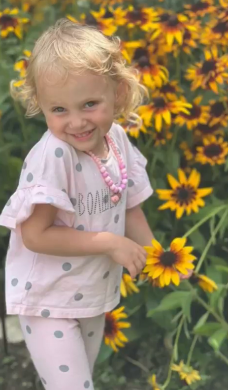 Из шестерых детей трое приемные: что известно о семье депутата Виталия Милонова, оскорбившего Викторию Боню Милонов, Милонова, детей, Виталия, Виталий, семье, депутат, после, активно, известно, депутата, шестерых, СанктПетербурга, уходит, человек, тесть, Именно, супруги, женой, ребенок