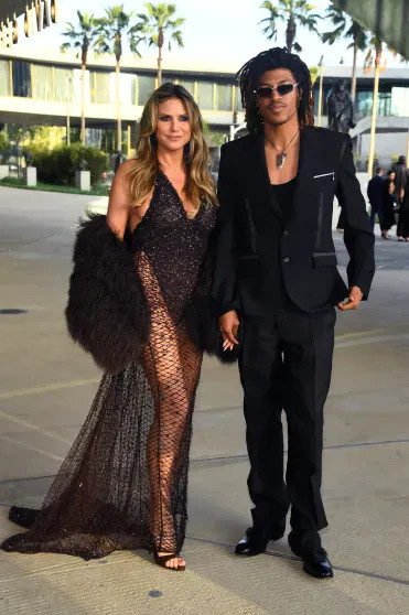 Ева Лонгория в бриллиантах, Шэрон Стоун в 