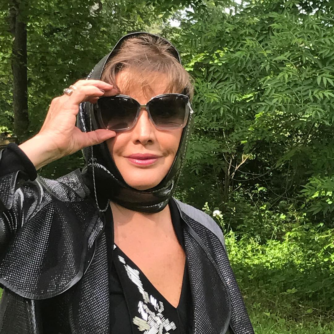 «Одиночества не надо бояться»: Елена Проклова о гостевом браке и преимуществах расставания