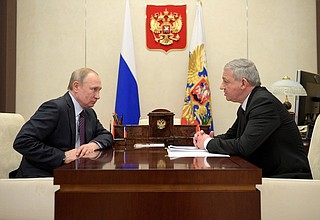 С Главой Республики Северная Осетия – Алания Вячеславом Битаровым.