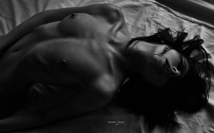 Завораживающие фото обнаженных девушек от Александра Савичева Завораживающие фото обнаженных девушек от Александра Савичева