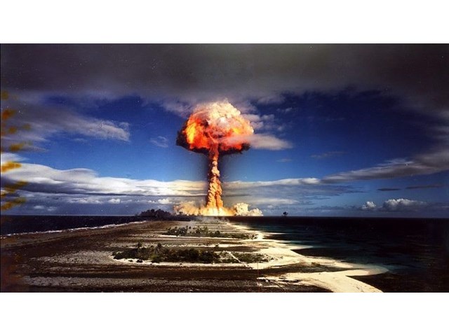 Ядерная бомба: коротко о мощном атомном оружии