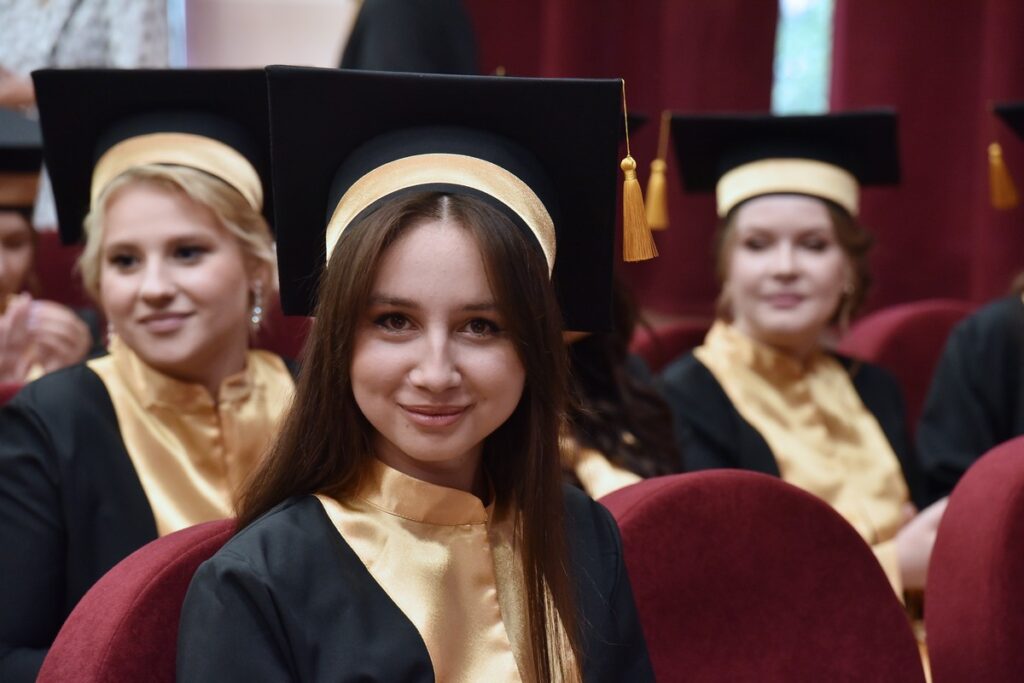 68 выпускников-педиатров получили дипломы Рязанского медуниверситета