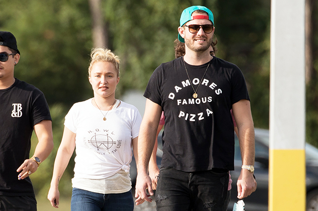 Бойфренд Хайден Панеттьери впервые прокомментировал роман с актрисой