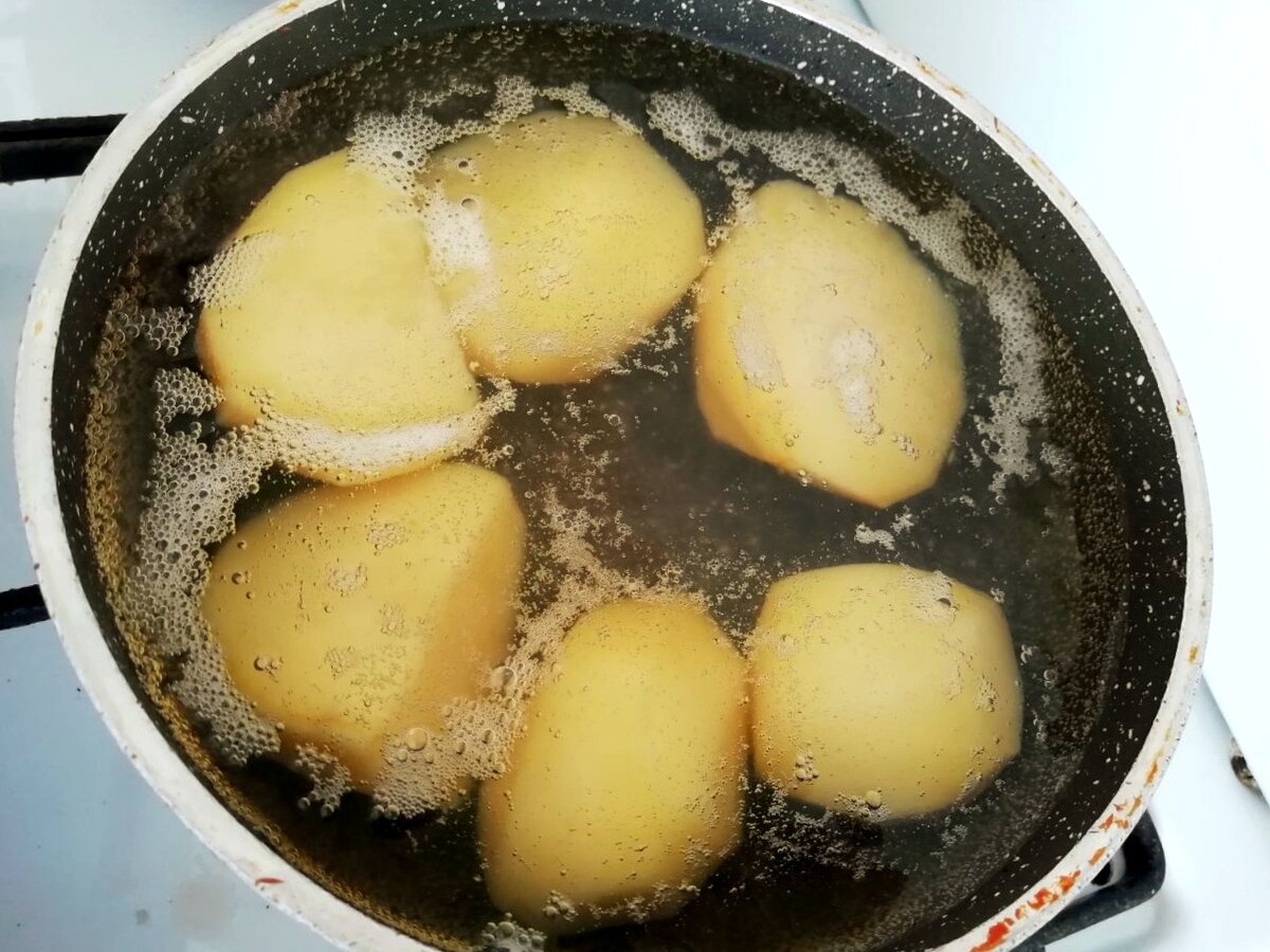 Больше не жду долго, когда сварится картошка. 
