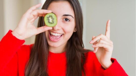 Осторожнее, если пьете эти лекарства: всем ли можно фрукт киви, объяснила врач Кашух